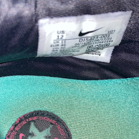 Lebron 20’s - Picture 4 of 4